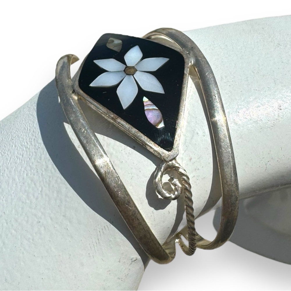 Vintage Alpaca Silver Black Onyx Abalone Shell Bracelet - Picture 2 of 5